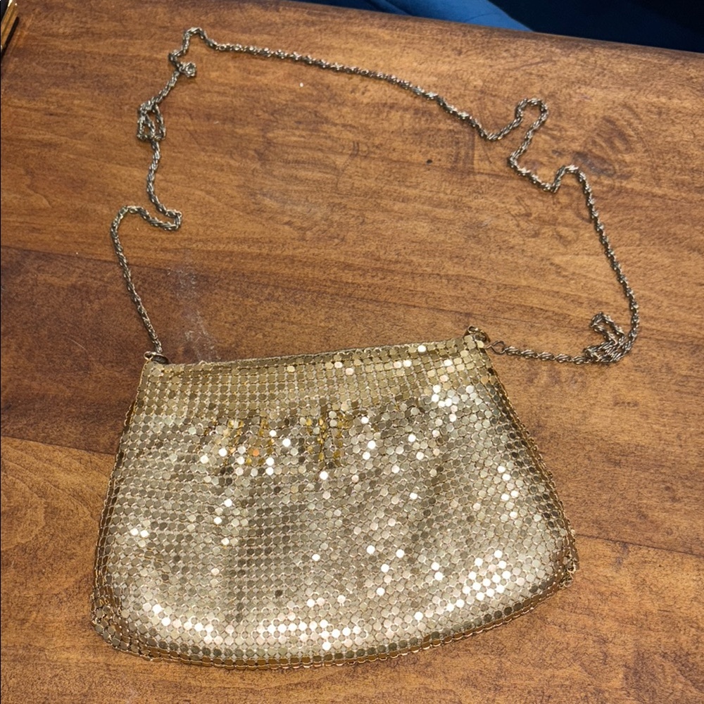 Elegant Gold Chainmail Evening Bag